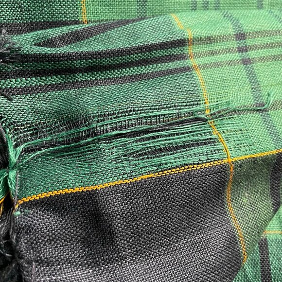 Mens Green Plaid Neck Scarf 34 x 36 Fringe u - Picture 4 of 4